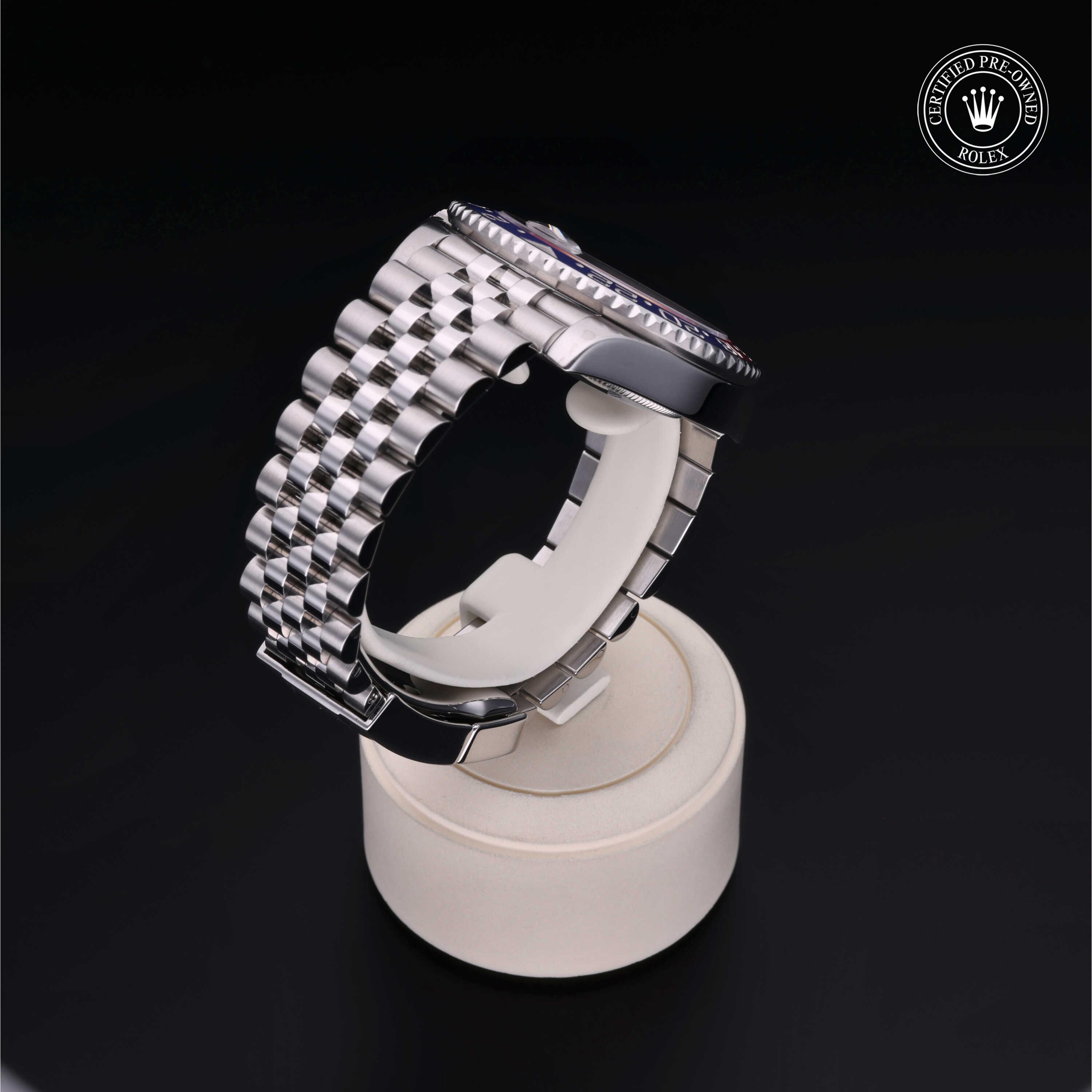 GMT-Master II